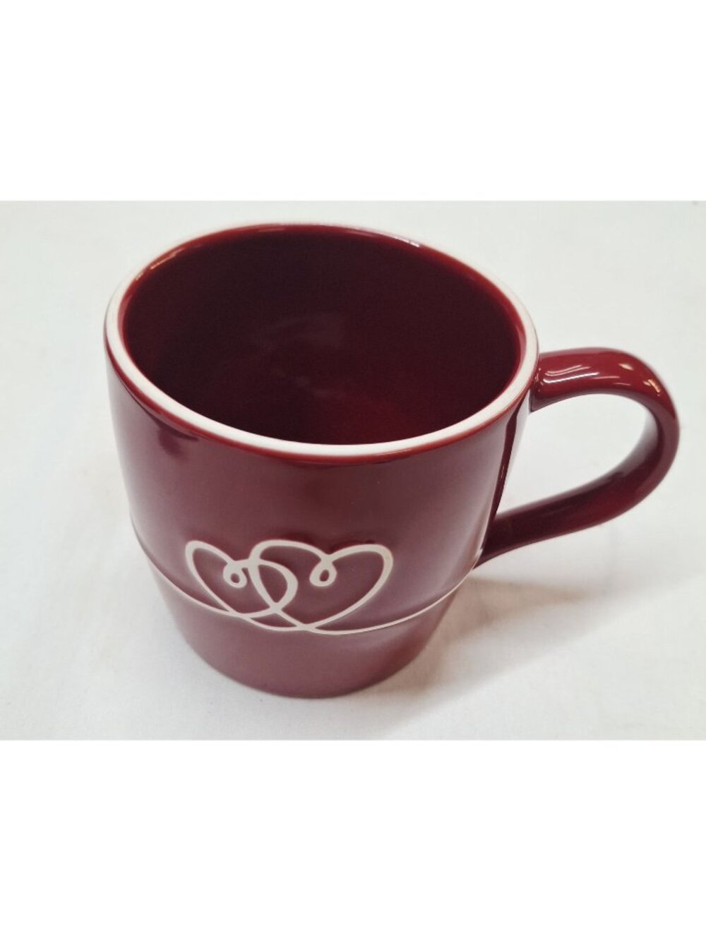 Starbucks 2010 Red Bone China Mug With "Love" & Heart Design 3" Tall 3.5" Diamet